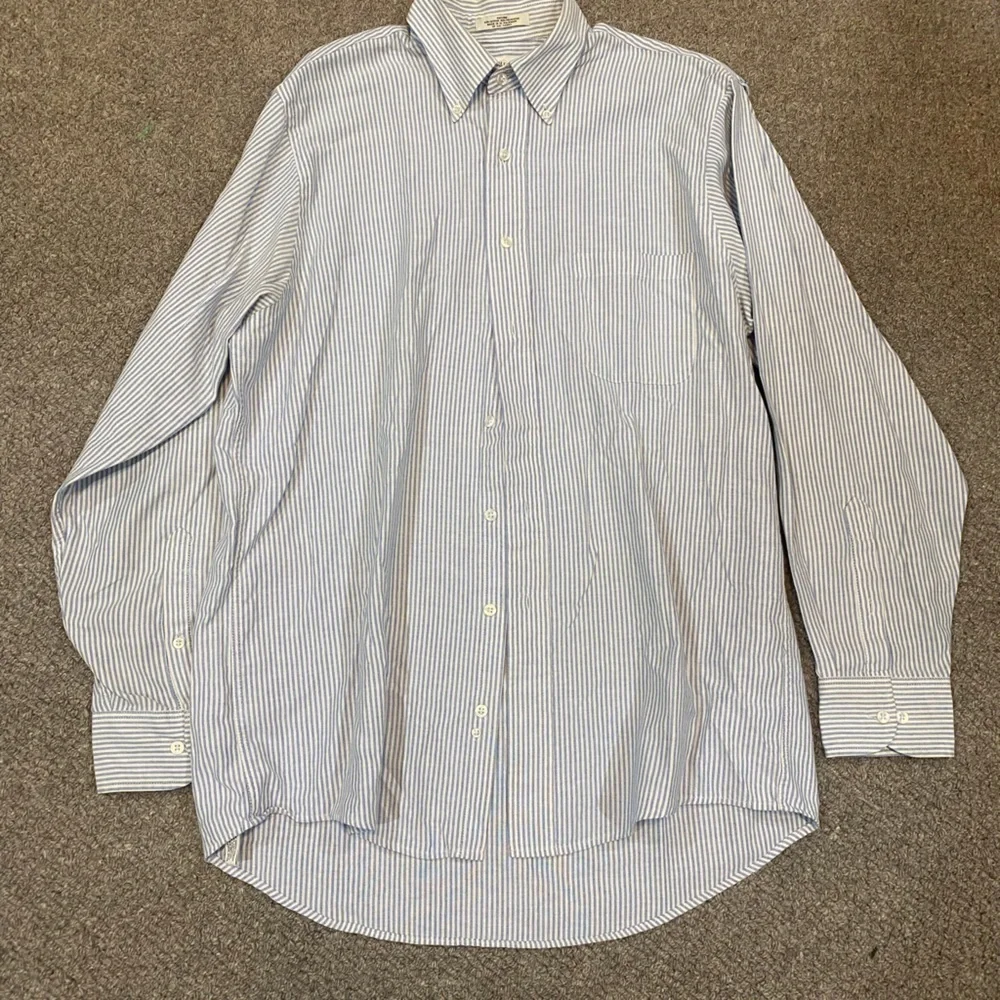 Van Heusen Striped Dress Shirt 16 1/2 34/35 - Picture 2 of 7